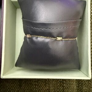 Vrai 6.5” knife edge bezel station baguette diamond bracelet.